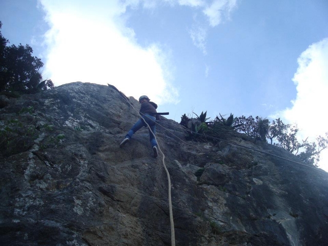  Descente sur corde 